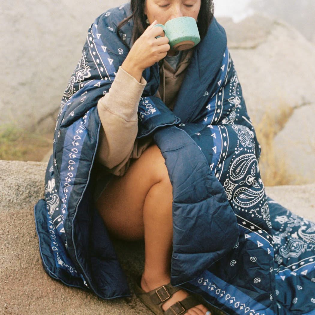 Original Puffy Blanket - Midnight Mesa Bandana - Image 11